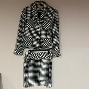 Bergamo by ebi black and